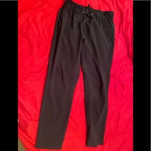 Lululemon ON the fly pants